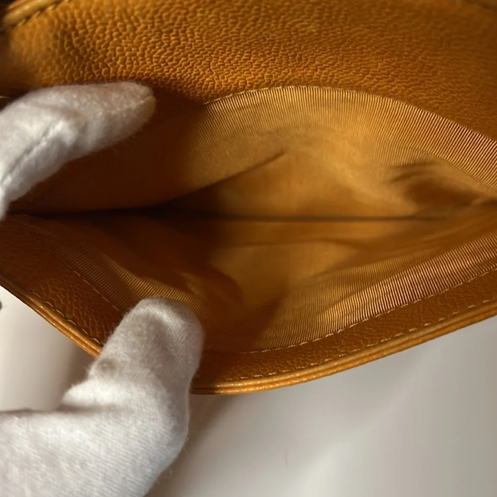 SOLD - CHANEL vintage orange caviar leather shoulder bag - Picture 14 of 16